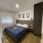Luxury Sofia 2 Apartment Bibinje