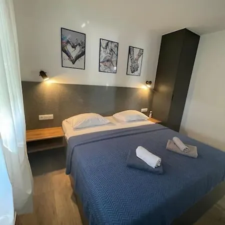 Luxury Sofia 2 * Bibinje