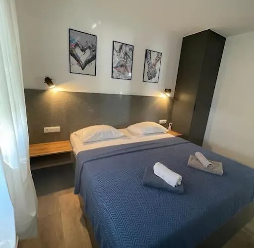 Luxury Sofia 2 * Bibinje